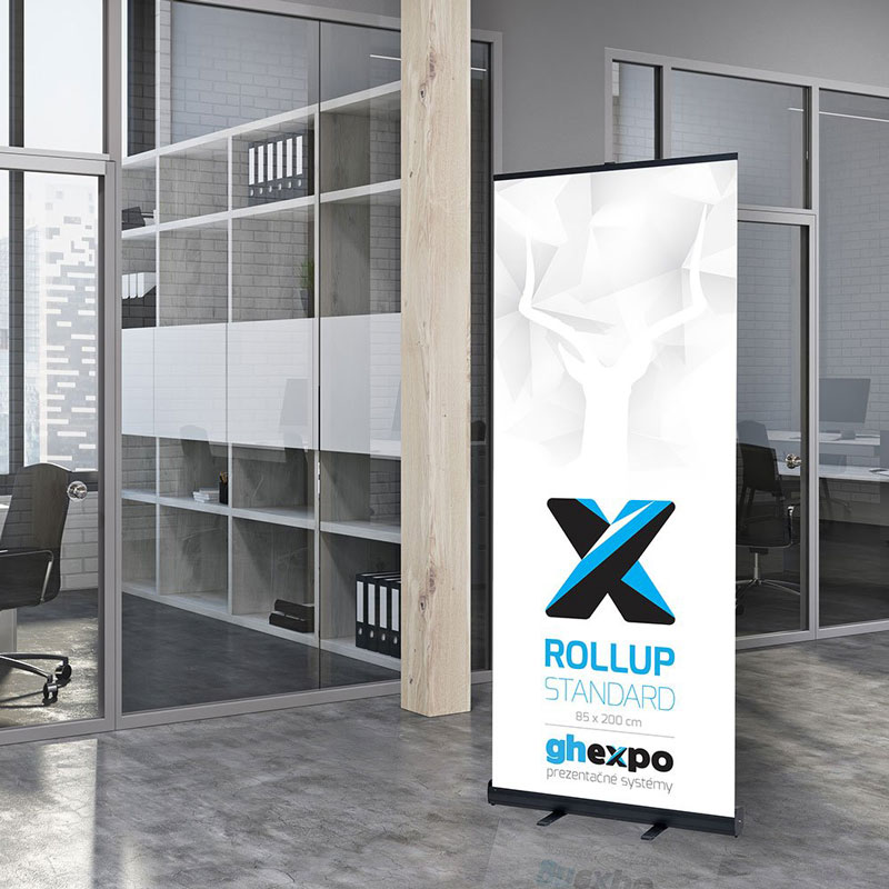 Potrebujete si na event alebo pred prezentačný stánok postaviť rollup, ktorý upúta oči okoloidúcich? Vyberte si z našej ponuky, pomôžeme vám aj s návrhom dizajnu. Potrebujete si na event alebo pred prezentačný stánok postaviť rollup, ktorý upúta oči okoloidúcich? Vyberte si z našej ponuky, pomôžeme vám aj s návrhom dizajnu.