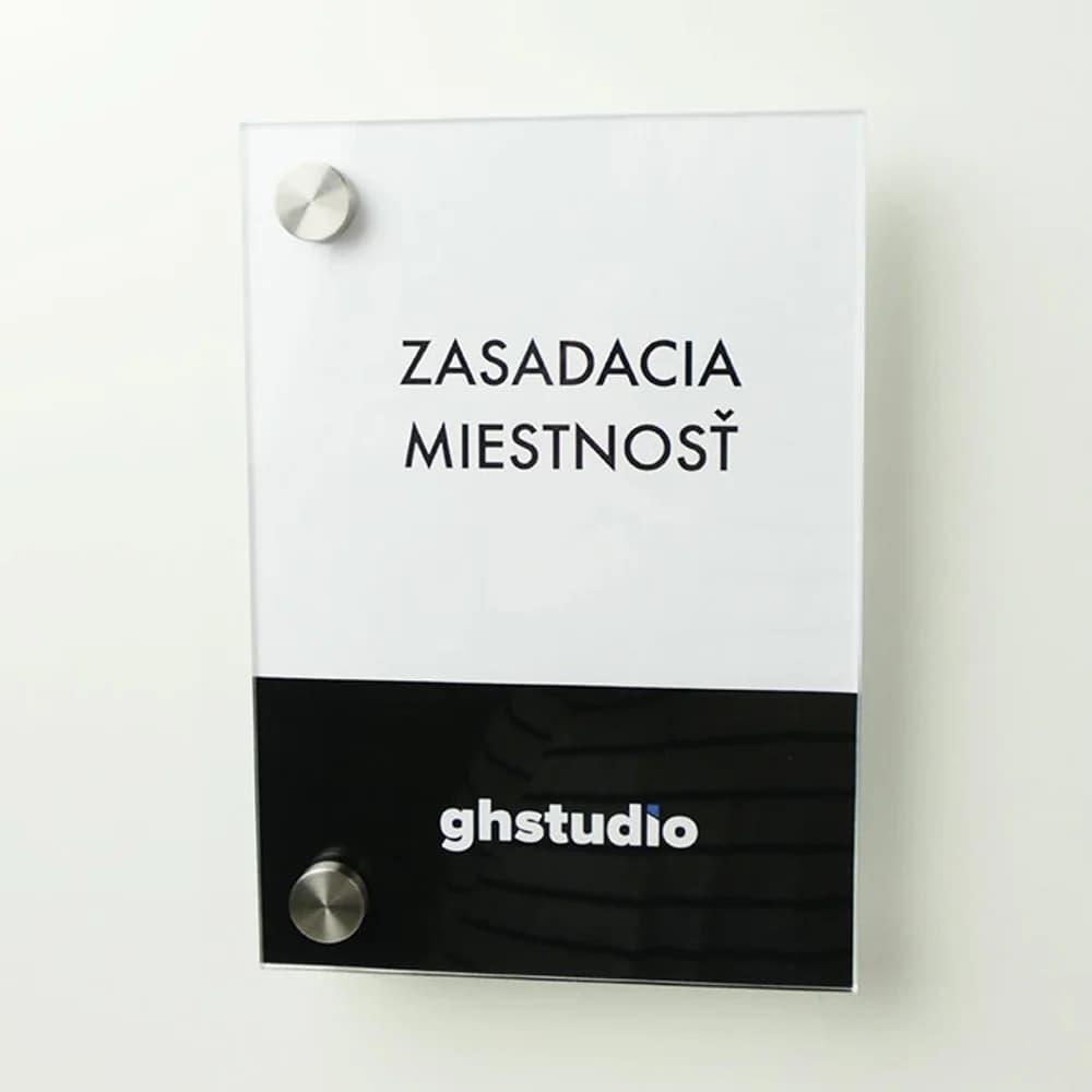 Nástenná menovka